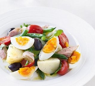 Salát Nicoise