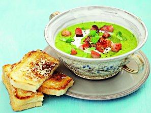 Hrášková polévka se slaninou