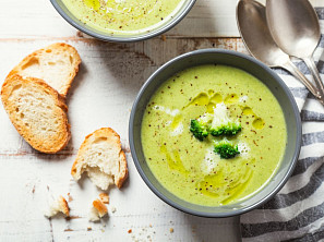 Jednoduchá brokolicová polévka