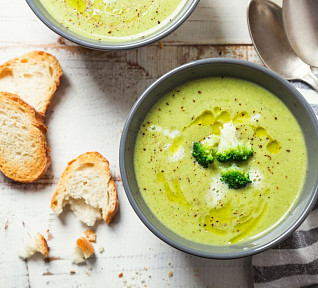 Jednoduchá brokolicová polévka