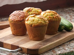 Bramborové muffiny se slaninou Bramborové muffiny se slaninou
