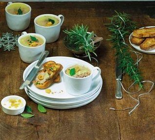 Kachní rillettes s česnekovými topinkami