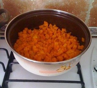 Dušená mrkev s džusem, bez jíšky
