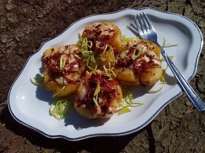 Zapečené mačkané brambory