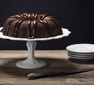 Kakaová bábovka s čokoládovou polevou