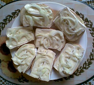 Hermelínové chlebíčky Hermelínové chlebíčky