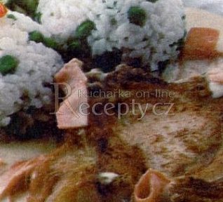 Vepřové kotlety v šunkové omáčce