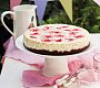 Cheesecake s jahodami, bílou čokoládou a mákem