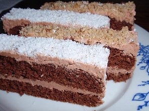 Kakaové řezy s krémem