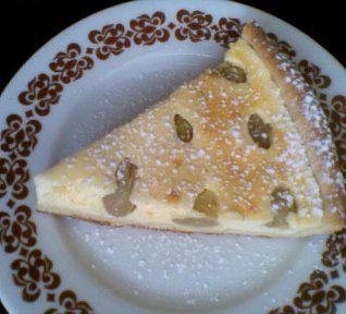 Kynuté řezy se smetanou a hroznovým vínem