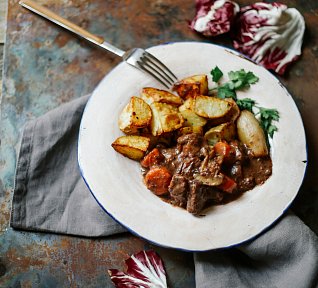 Hovězí po burgunsku