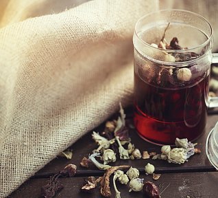 Bylinkový čaj s lípou a chmelem