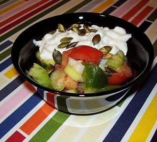 Letní salát se semínky