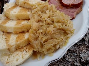 Dušené hlávkové zelí