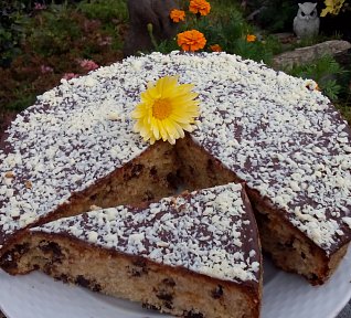 Mandlová buchta (bábovka, muffiny) s čokoládou