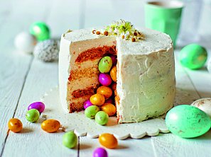 Bílý dort s překvapením