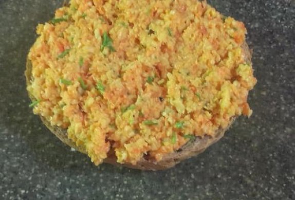 Celerovo-mrkvová pomazánka s pečivem