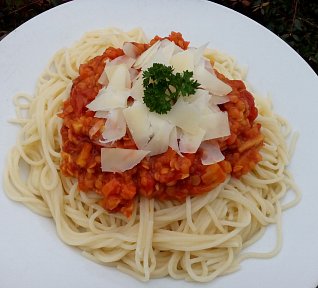 Zeleninové ragú s červenou čočkou ala bolognese