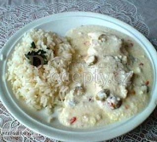 Kuřecí řízky s olivami a balkánským sýrem