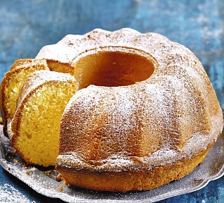 Šlehačková bábovka