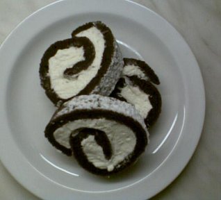 Fofr piškotová roláda