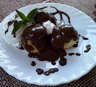 Lahodné profiteroles