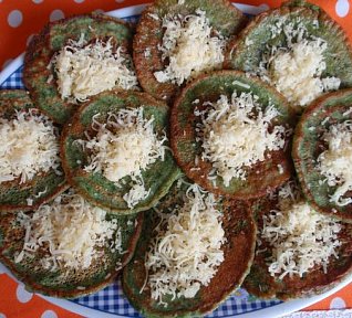 Špenátové lívance s mlékem