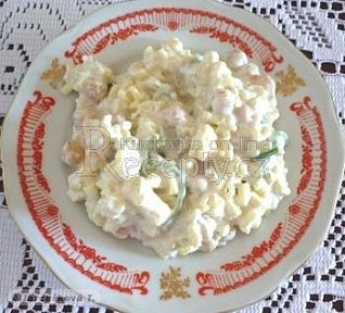 Cizrnový salát s pórkem