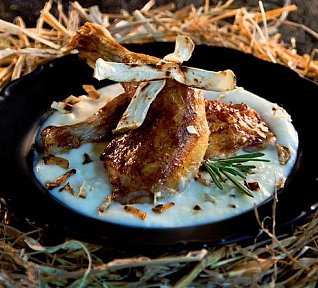 Kuře s celerovou omáčkou