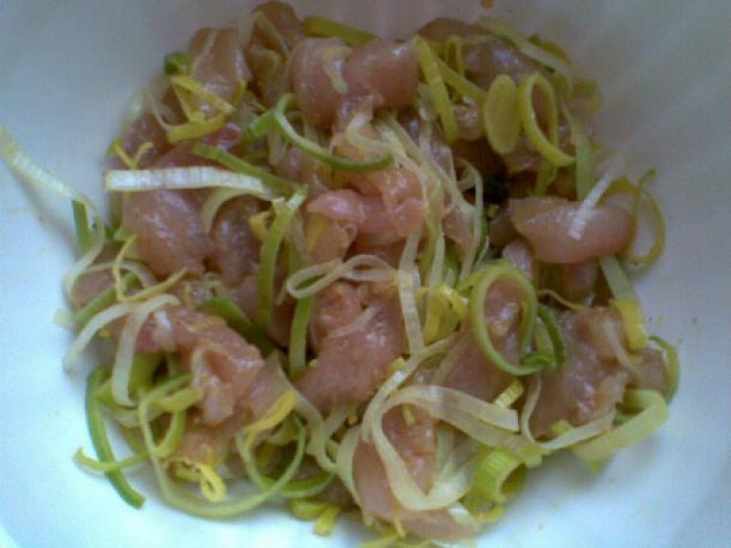 Nejen kuřecí s kari a pórkem - minutka