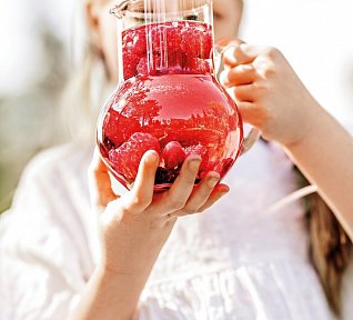 Domácí ovocná limonáda