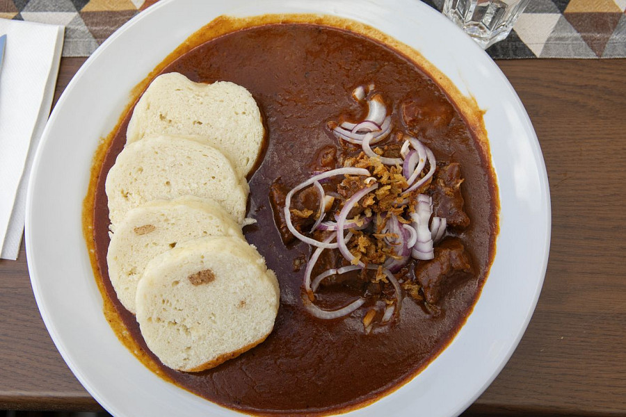 Hovězí guláš v tlakáči