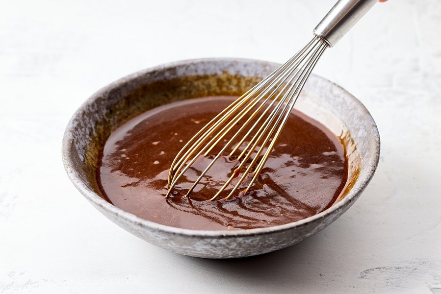 Nudle s hovězím masem a hoisin omáčkou