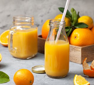 Klementinkové smoothie s matchou