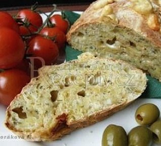 Bylinkovo-sýrový chléb bez pekárny