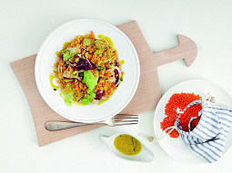 Salát s červenou čočkou