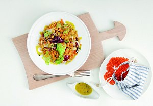 Salát s červenou čočkou