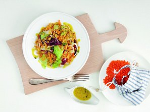 Salát s červenou čočkou