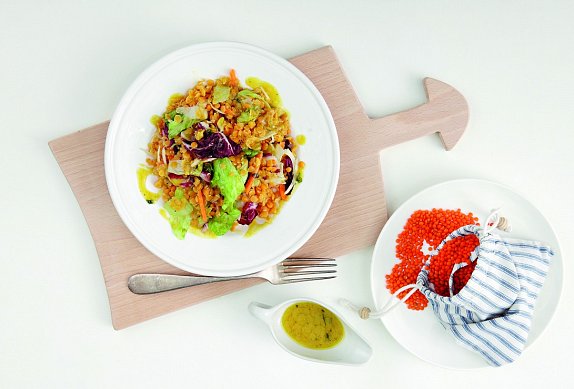 Salát s červenou čočkou