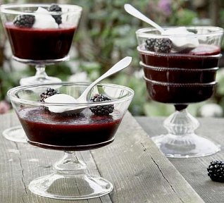 Ostružinový dezert