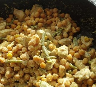 Cizrna s kuřecím masem II.