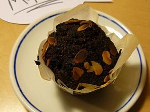 Muffiny s mandlemi a čokoládou