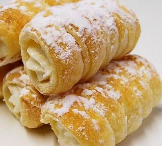 Kremrole se šlehačkou