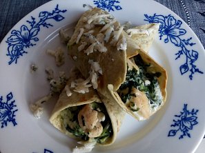 Tortilla s kuřecím masem a špenátem Tortilla s kuřecím masem a špenátem