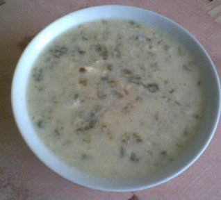 Šťovíková polévka s podmáslím