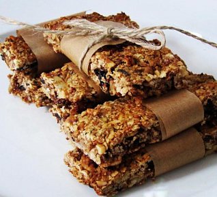 Domácí müsli tyčinky Domácí müsli tyčinky