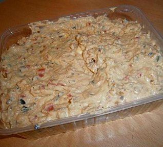 Drožďová pomazánka s tofu a zeleninou