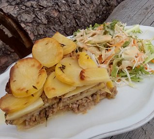 Mleté maso s pórkem ve smetanových bramborách