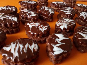 Kakaovo-ořechové slzy s krémem