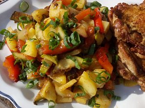 Bramborový salát s grilovanou zeleninou